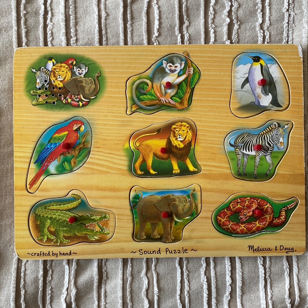 Melissa & Doug Zoo Sound Peg Puzzle